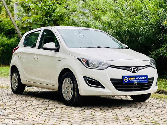 Used Hyundai i20 [2012-2014] Magna 1.2 in Ahmedabad