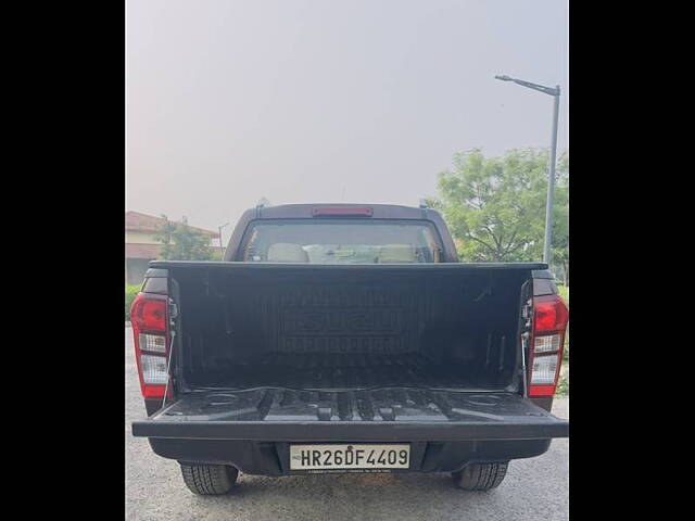 Used Isuzu D-Max V-Cross [2016-2018] 4x4 in Delhi