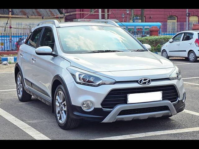 Used Hyundai i20 Active [2015-2018] 1.2 SX in Kolkata