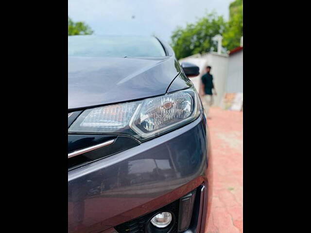 Used Honda Jazz [2018-2020] V CVT Petrol in Ahmedabad