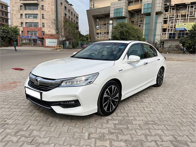 Used 2017 Honda Accord in Delhi