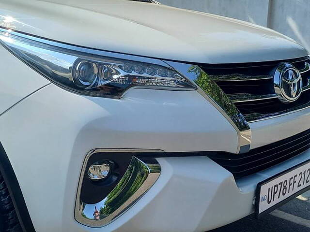 Used Toyota Fortuner [2016-2021] 2.8 4x2 AT [2016-2020] in Kanpur