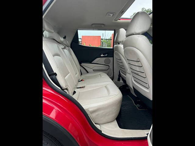 Used Mahindra XUV300 [2019-2024] W8 (O) 1.5 Diesel AMT in Navi Mumbai