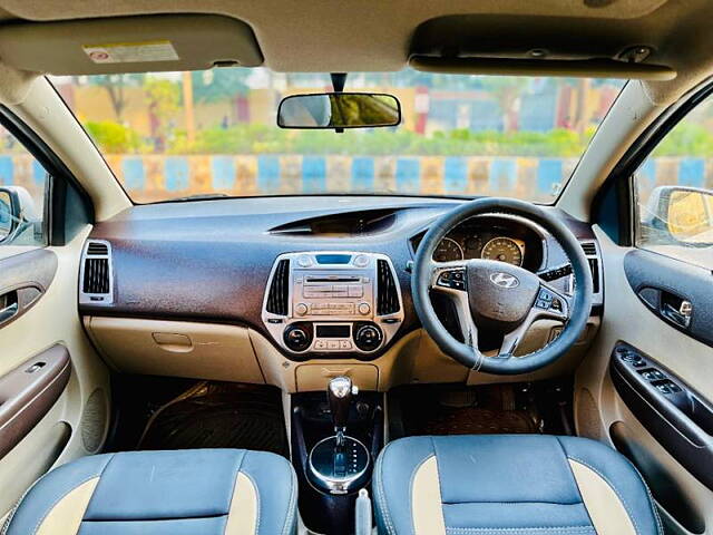 Used Hyundai i20 [2010-2012] Asta 1.4 AT with AVN in Mumbai