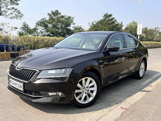 Used 2017 Skoda Superb in Mumbai