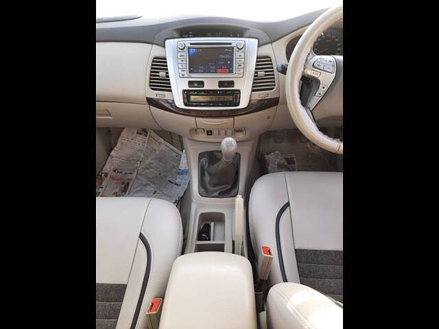 Used Toyota Innova [2015-2016] 2.5 VX BS IV 8 STR in Ahmedabad