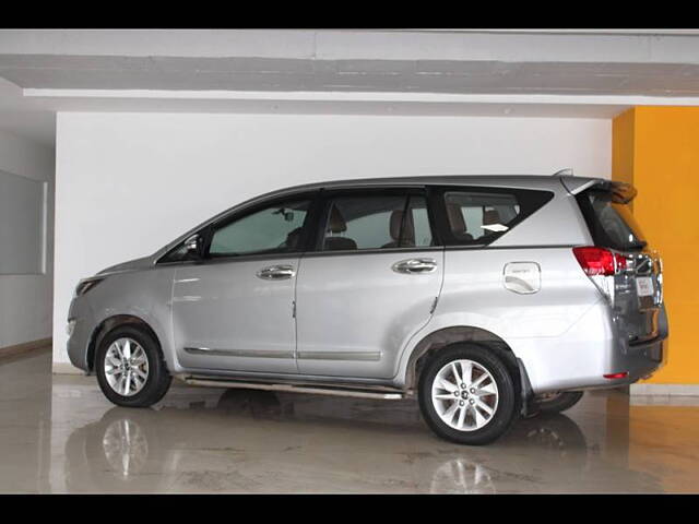 Used Toyota Innova Crysta [2016-2020] 2.4 V Diesel in Bangalore