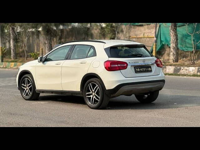 Used Mercedes-Benz GLA [2017-2020] 200 d Sport in Delhi