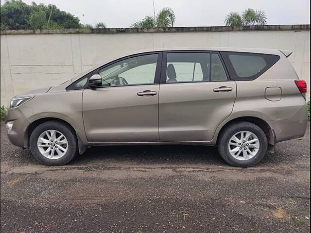 Used Toyota Innova Crysta [2016-2020] 2.4 G 7 STR [2016-2017] in Surat