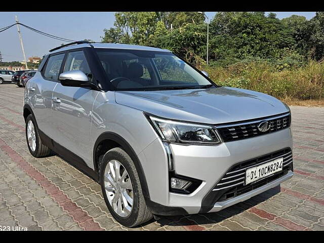 Used Mahindra XUV300 [2019-2024] W8 1.2 Petrol [2019] in Delhi