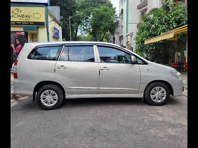 Used Toyota Innova [2013-2014] 2.5 G 8 STR BS-IV in Kolkata