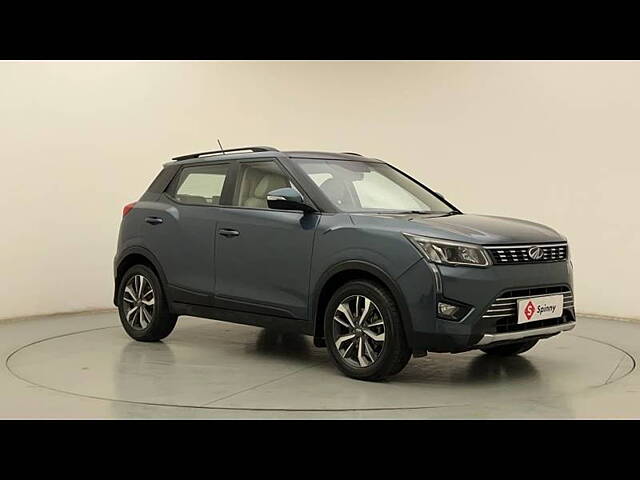 Used Mahindra XUV300 [2019-2024] 1.5 W8 (O) [2019-2020] in Pune