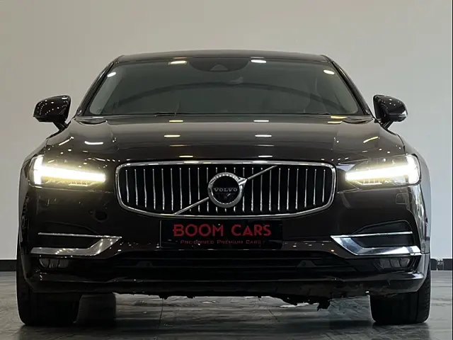 Used 2020 Volvo S90 in Chennai