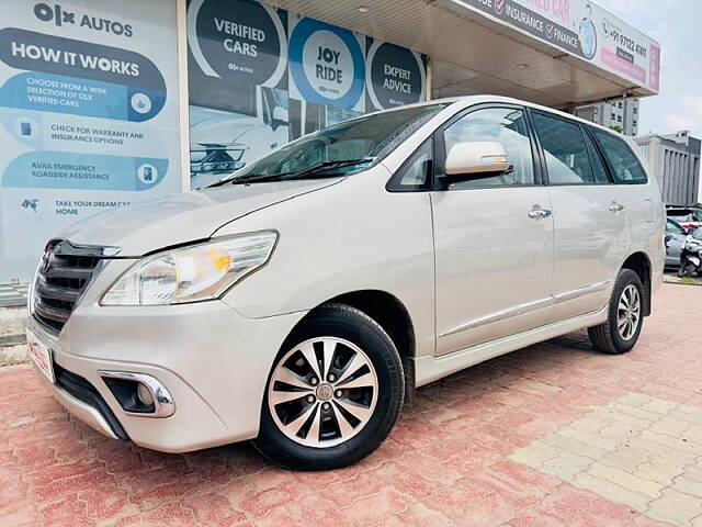 Used Toyota Innova [2013-2014] 2.5 VX 7 STR BS-III in Ahmedabad