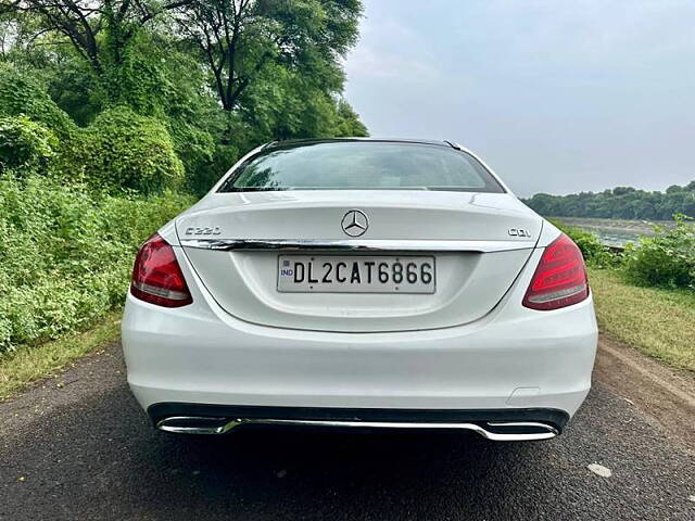 Used Mercedes-Benz C-Class [2014-2018] C 220 CDI Avantgarde in Ahmedabad