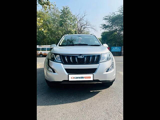 Used 2016 Mahindra XUV500 in Delhi