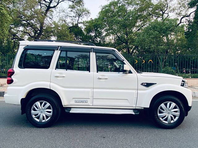 Used Mahindra Scorpio 2021 S5 2WD 7 STR in Delhi