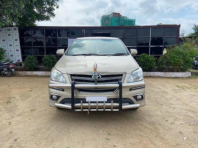 Used 2014 Toyota Innova in Hyderabad