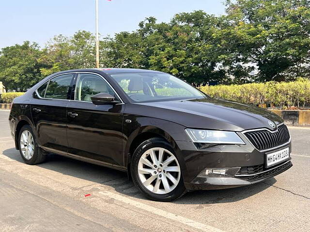 Used 2017 Skoda Superb in Mumbai