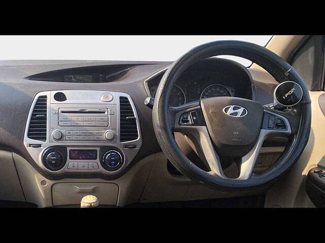 Used Hyundai i20 [2010-2012] Sportz 1.2 (O) in Hyderabad