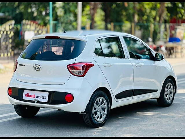 Used Hyundai Grand i10 [2013-2017] Magna 1.2 Kappa VTVT [2013-2016] in Ahmedabad