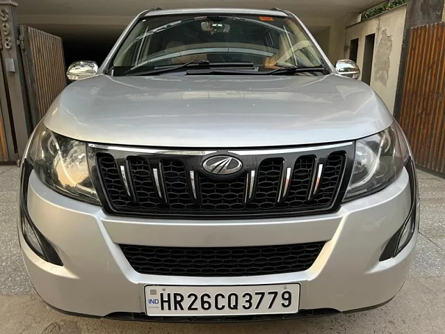Used 2015 Mahindra XUV500 in Delhi