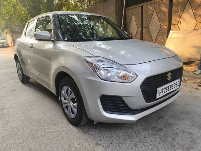 Used Maruti Suzuki Swift [2018-2021] VXi AMT in Delhi