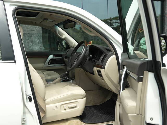 Used Toyota Land Cruiser [2011-2015] LC 200 VX in Pune