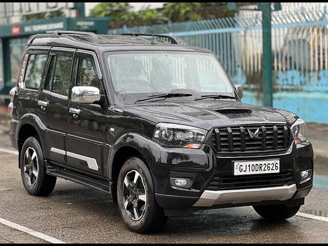 Used Mahindra Scorpio S11 MT 7S in Mumbai