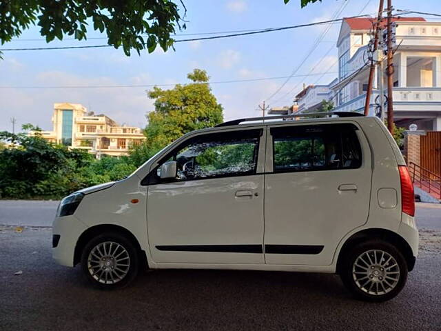 Used Maruti Suzuki Wagon R 1.0 [2014-2019] VXI in Lucknow