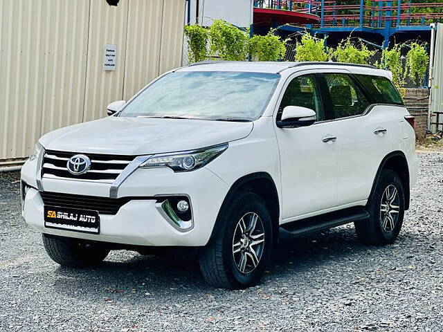 Used Toyota Fortuner [2016-2021] 2.8 4x2 AT [2016-2020] in Ahmedabad