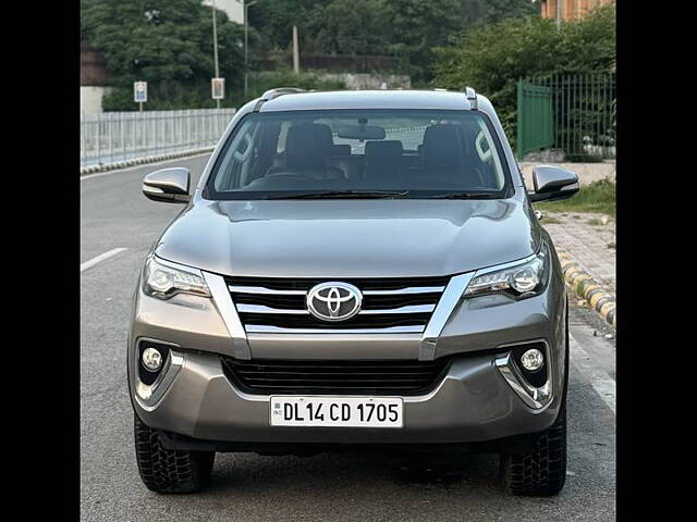 Used 2017 Toyota Fortuner in Delhi