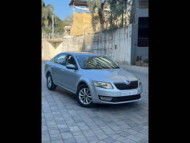 Used Skoda Octavia [2015-2017] 2.0 TDI CR Ambition Plus in Mumbai