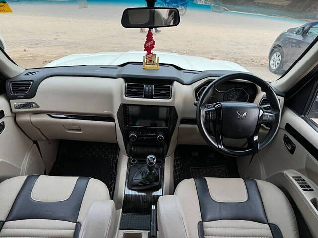 Used Mahindra Scorpio S11 MT 7S in Gurgaon