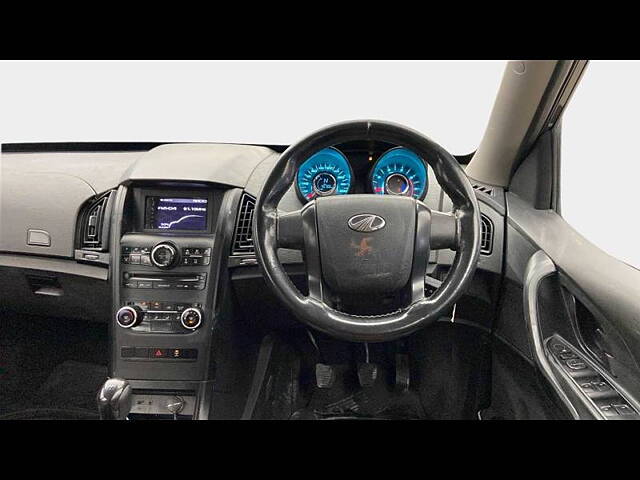 Used Mahindra XUV500 W5 [2018-2020] in Delhi