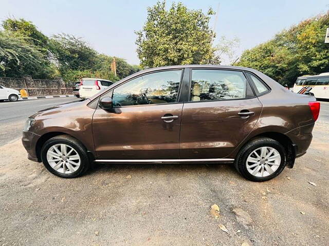 Used Volkswagen Ameo Highline Plus 1.5L (D)16 Alloy in Delhi