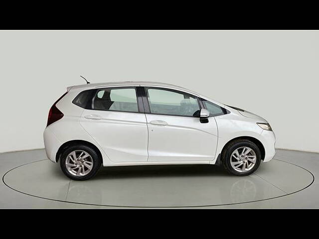 Used Honda Jazz [2015-2018] V Petrol in Ahmedabad