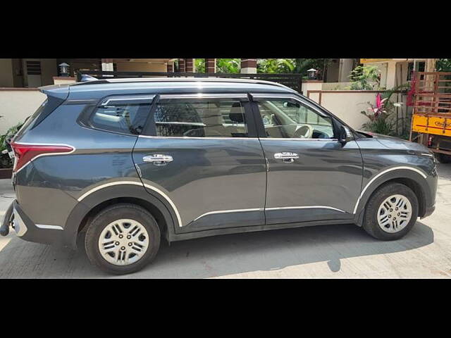 Used Kia Carens [2022-2023] Prestige 1.5 Petrol MT 7 STR in Hyderabad