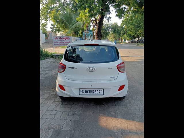 Used Hyundai Grand i10 [2013-2017] Magna 1.1 CRDi [2016-2017] in Rajkot