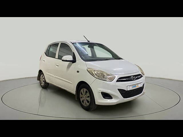 Used 2011 Hyundai i10 in Mumbai