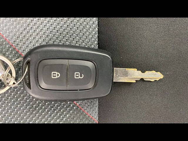 Used Renault Kwid [2015-2019] 1.0 RXT Opt [2016-2019] in Hyderabad