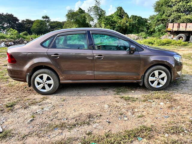 Used Skoda Rapid Ambition 1.5 TDI AT in Hyderabad