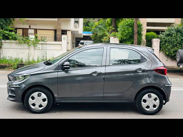 Used Tata Tiago XT (O) [2021-2023] in Ahmedabad