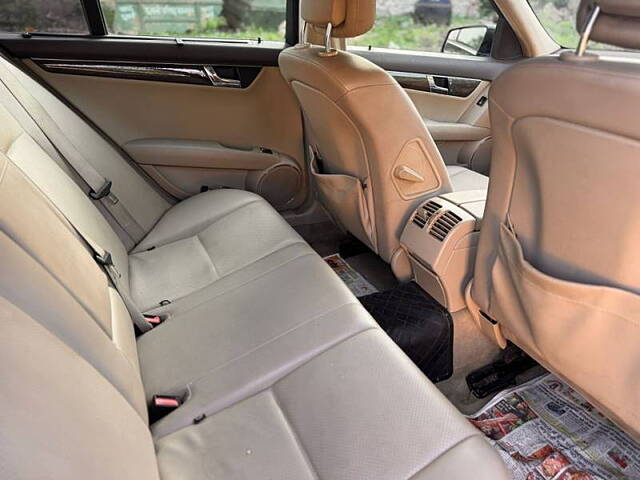 Used Mercedes-Benz C-Class [2007-2010] 200 K Elegance AT in Kanpur