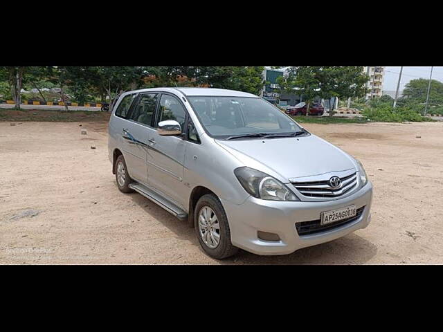 Used Toyota Innova [2005-2009] 2.5 V 7 STR in Hyderabad