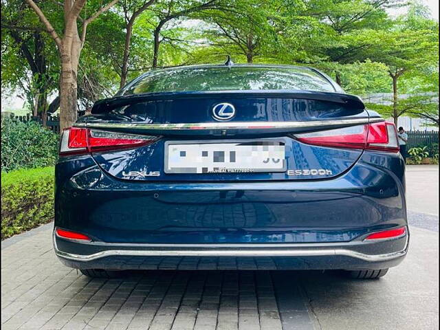 Used 2022 Lexus ES in Mumbai