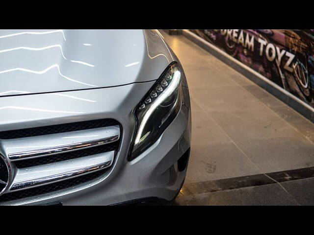 Used Mercedes-Benz GLA [2017-2020] 200 Sport in Delhi