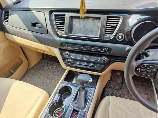 Used Kia Carnival [2020-2023] Prestige 7 STR in Delhi