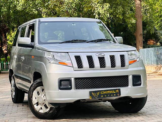 Used 2016 Mahindra TUV300 in Delhi