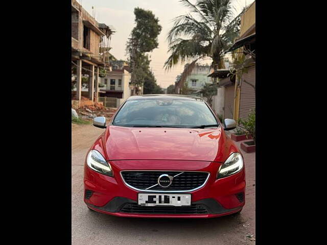 Used 2018 Volvo V40 in Raipur